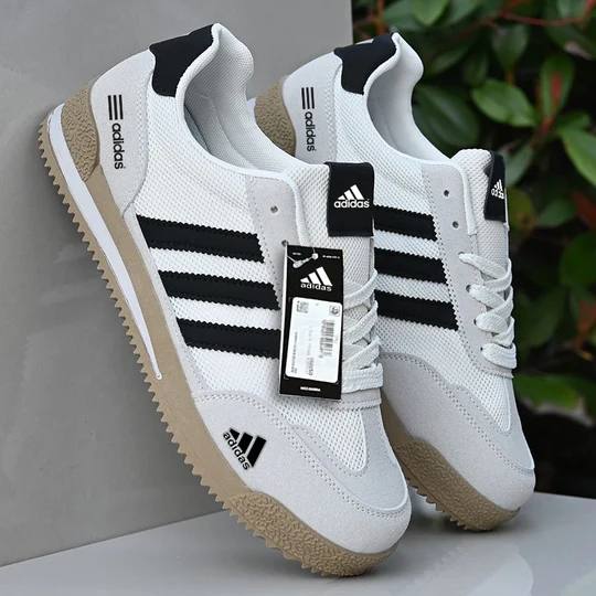 AD™ – Chaussures 2026