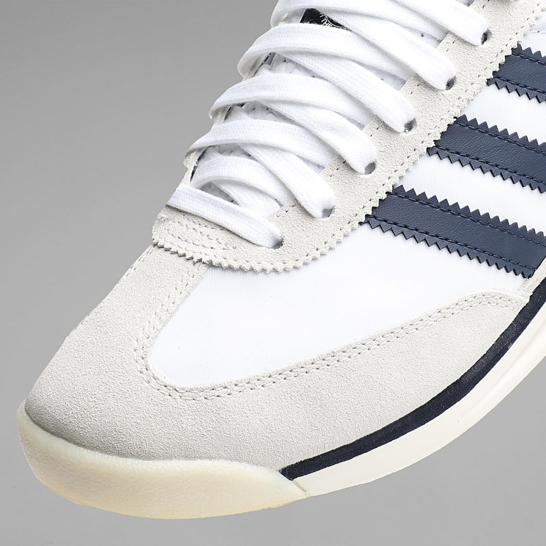 Adidas SL 72